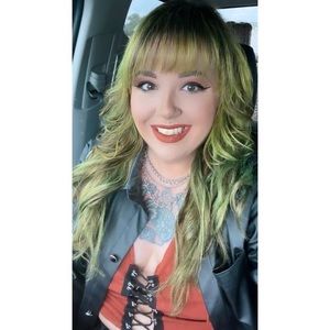 Meet your Posher, Erica